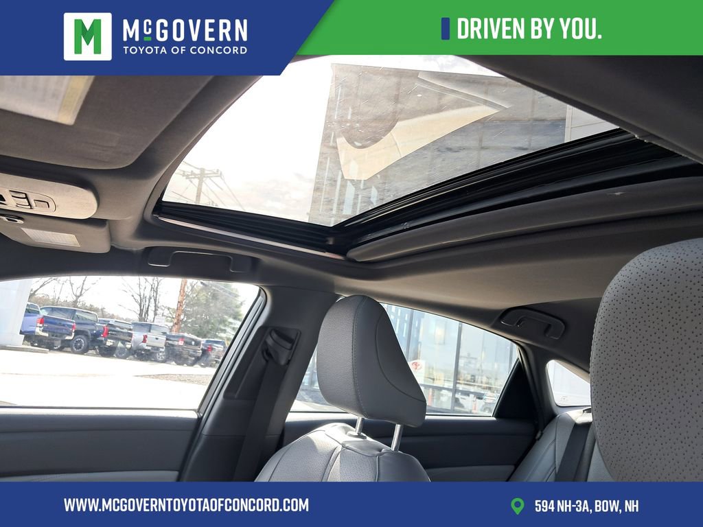 Used 2019 Toyota Avalon Limited w/ Advanced Safety Package FWD image 15