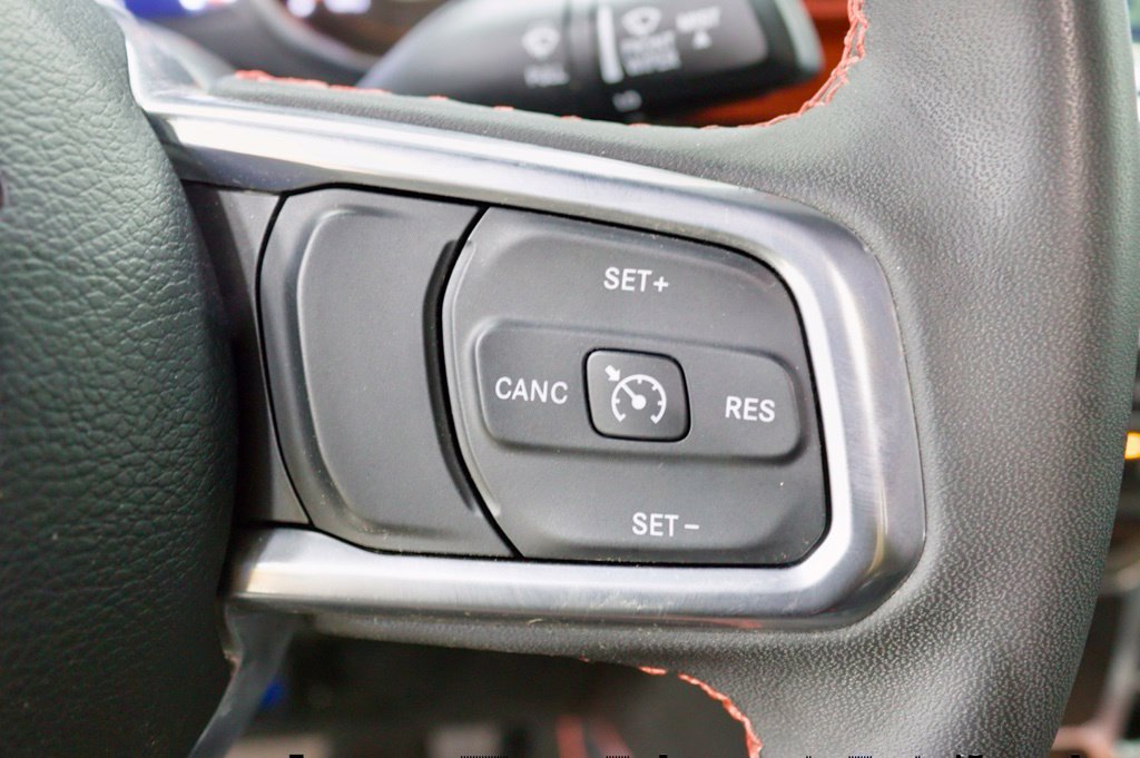 Used 2023 Jeep Gladiator Rubicon w/ LED Lighting Group AWD/4WD image 41