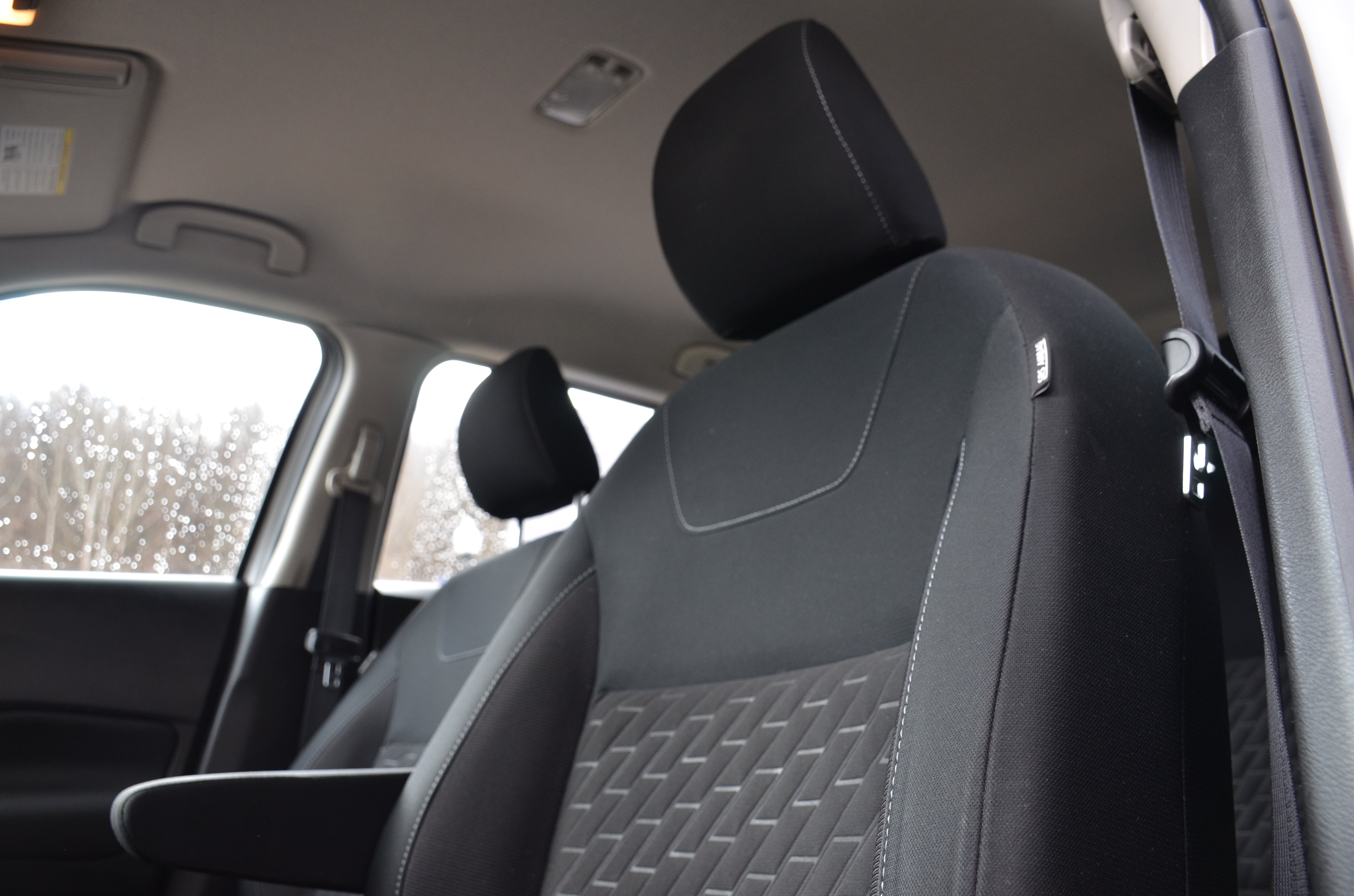 Used 2022 Nissan Kicks S FWD image 14