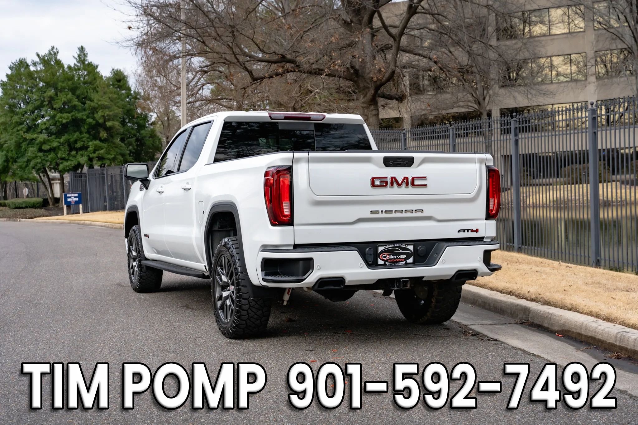 Used 2022 GMC Sierra 1500 AT4 w/ AT4 Premium Package image 7