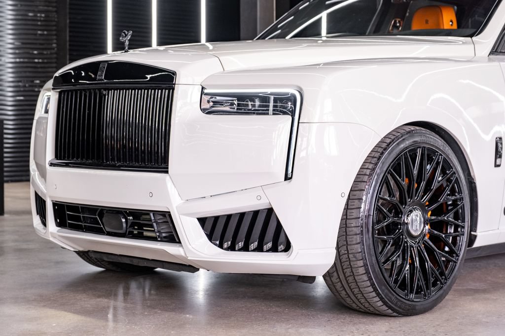 Used 2021 Rolls-Royce Cullinan AWD/4WD image 6