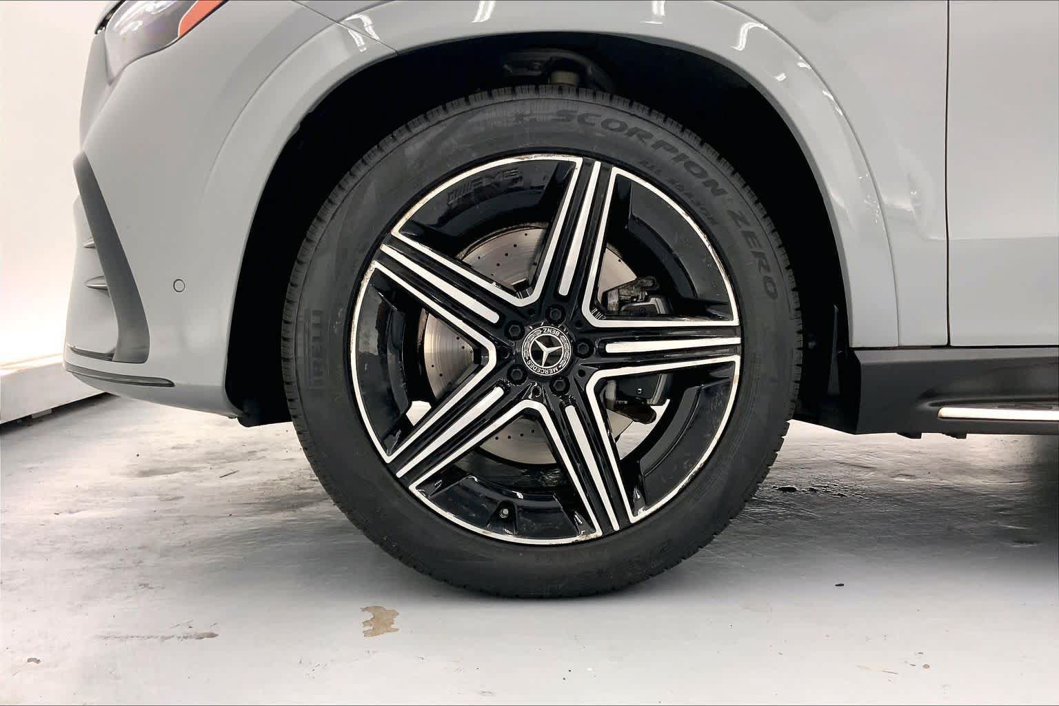 Certified 2024 Mercedes-Benz GLE 350 4MATIC image 9