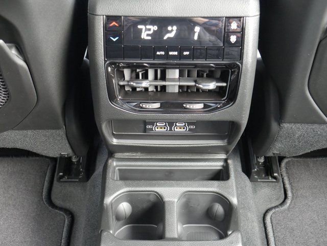 New 2026 Jeep Grand Cherokee L Laredo AWD/4WD image 26