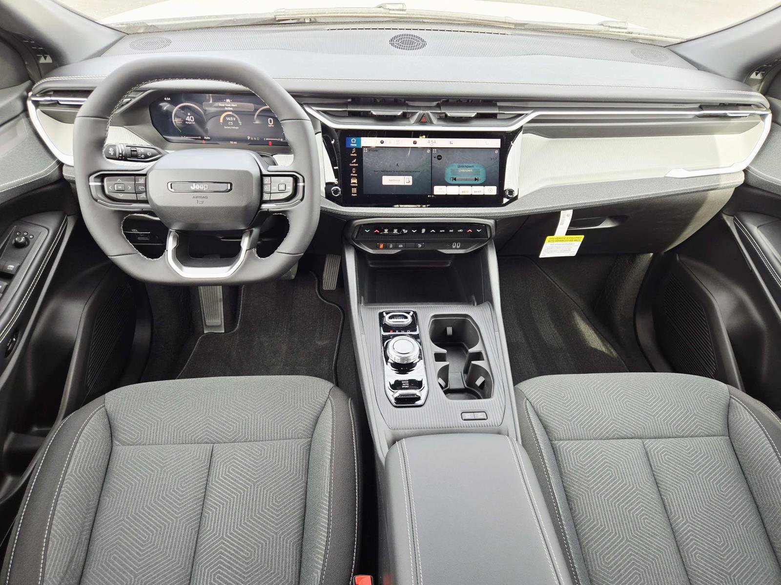 New 2026 Jeep Cherokee Laredo image 9