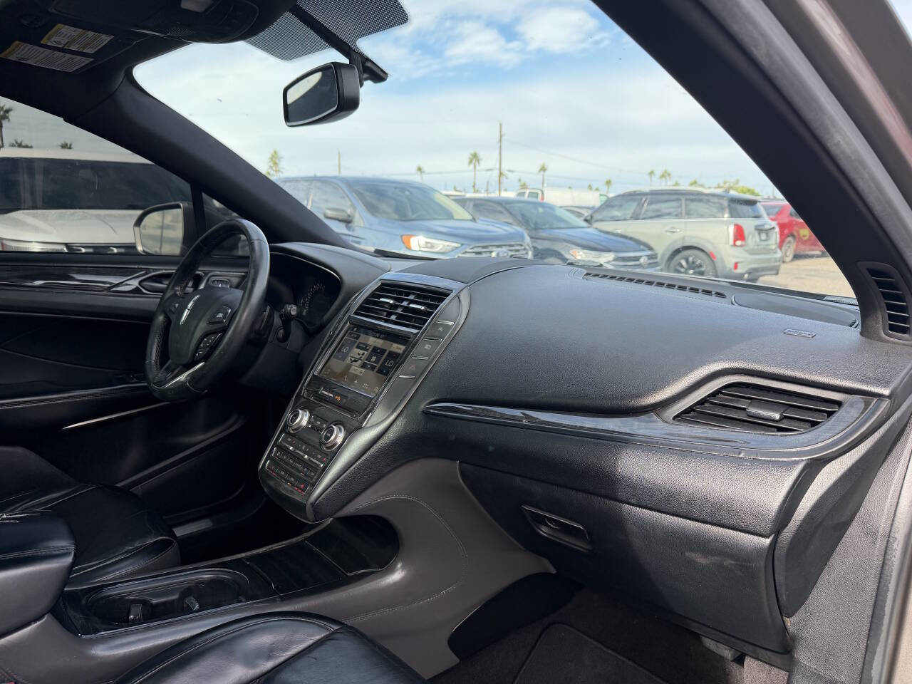 Used 2017 Lincoln MKC Select FWD image 37