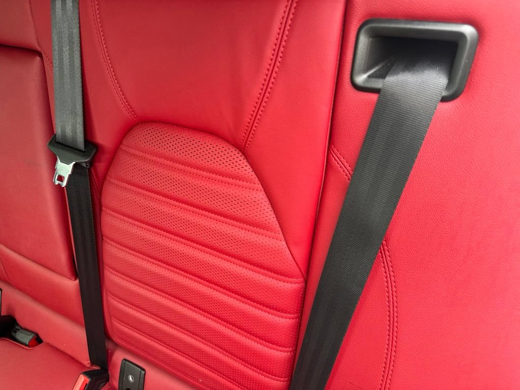 Used 2023 Alfa Romeo Stelvio Veloce AWD/4WD image 54