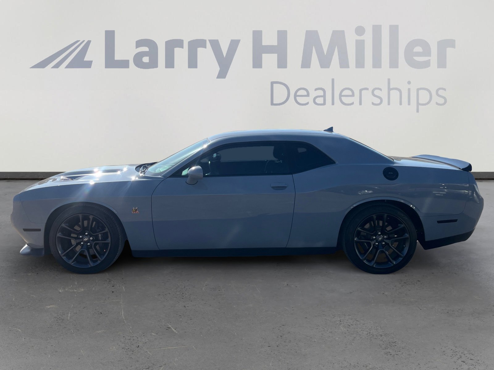 Used 2021 Dodge Challenger R/T Scat Pack w/ Driver Convenience Group image 2