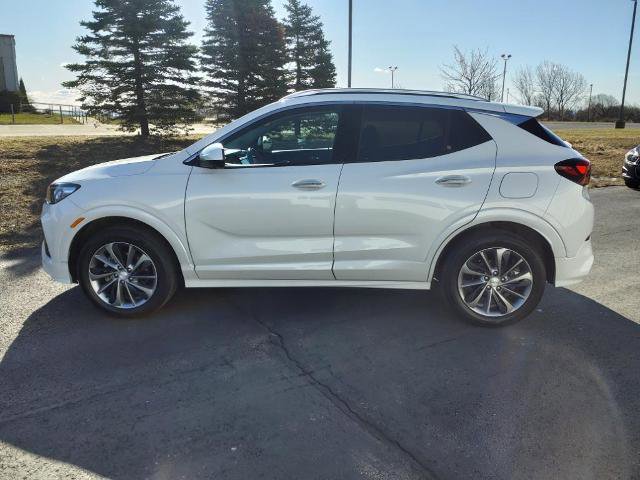 Used 2022 Buick Encore GX Essence w/ Advanced Technology Package image 8