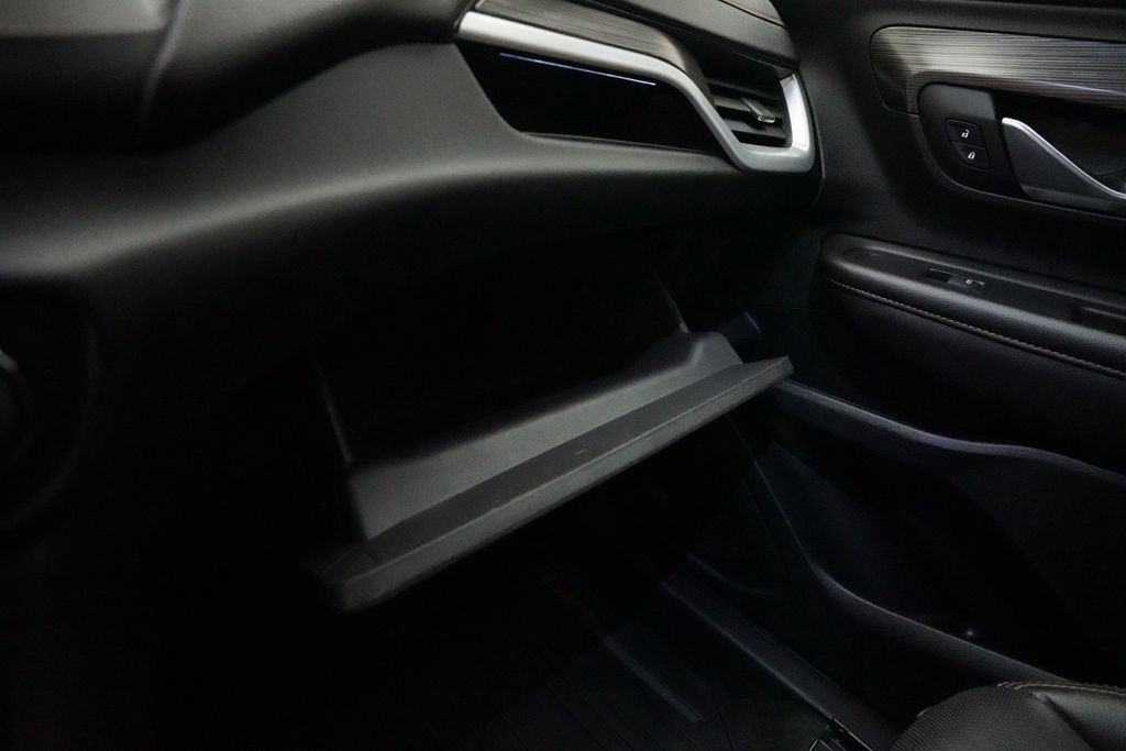 Used 2020 GMC Terrain SLT w/ Preferred Package FWD image 30
