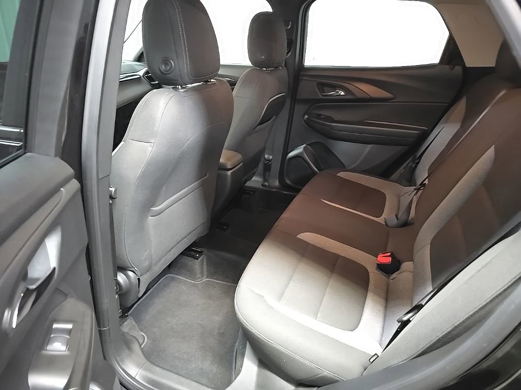 Used 2024 Chevrolet TrailBlazer LT w/ LT Cold Weather Package AWD/4WD image 30