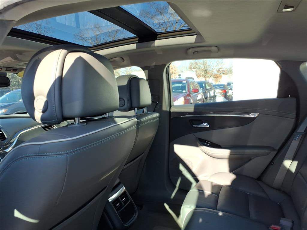 Used 2014 Chevrolet Impala LTZ image 14