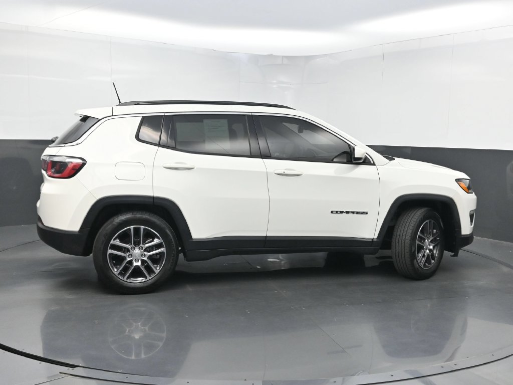 Used 2019 Jeep Compass Latitude w/ Popular Equipment Group FWD image 37