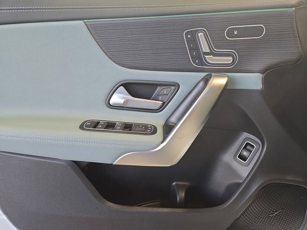 Certified 2026 Mercedes-Benz CLA 250 image 30