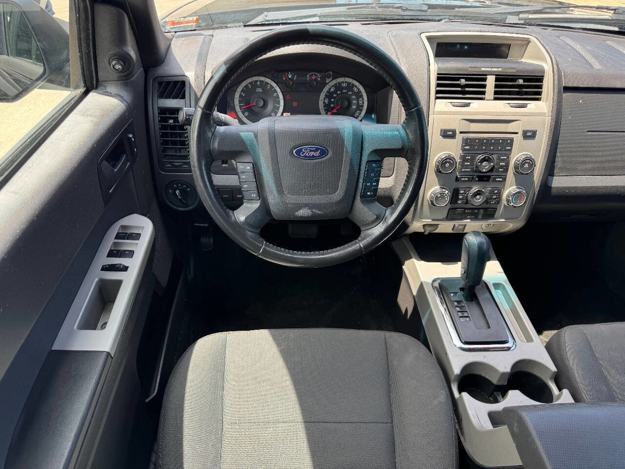 Used 2011 Ford Escape XLT image 14