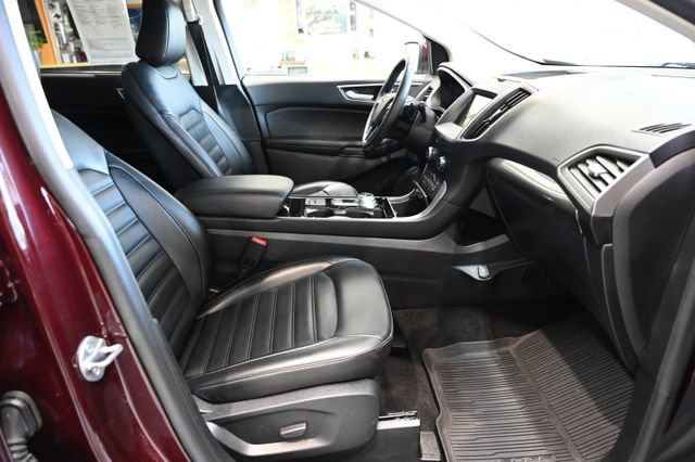 Used 2020 Ford Edge SEL w/ Convenience Package AWD/4WD image 10