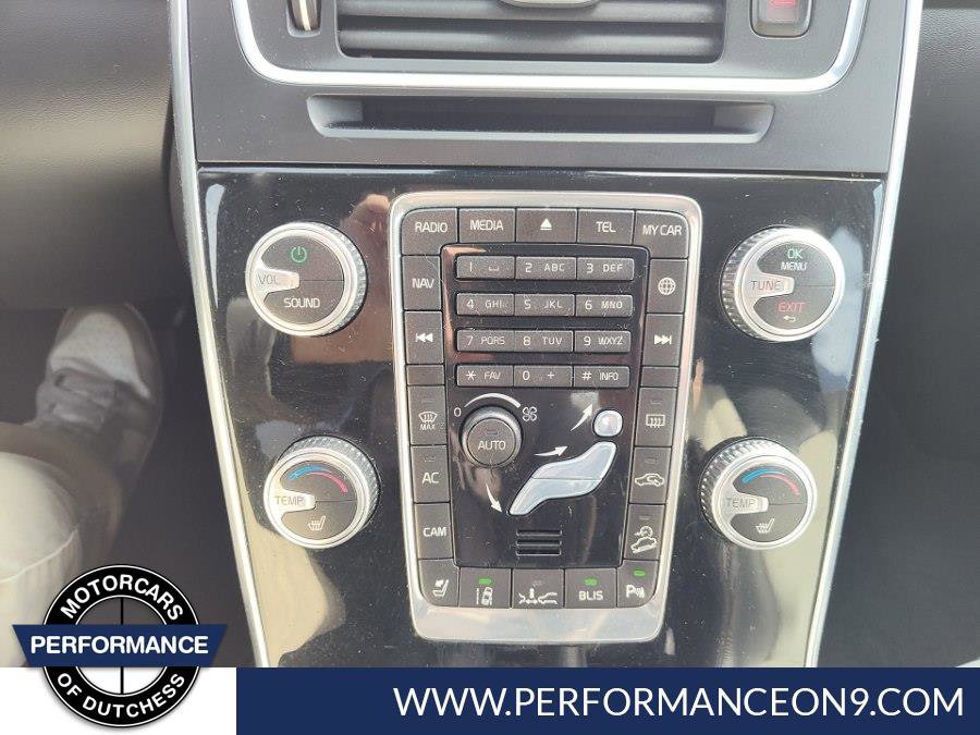 Used 2016 Volvo S60 T5 Cross Country Platinum image 22