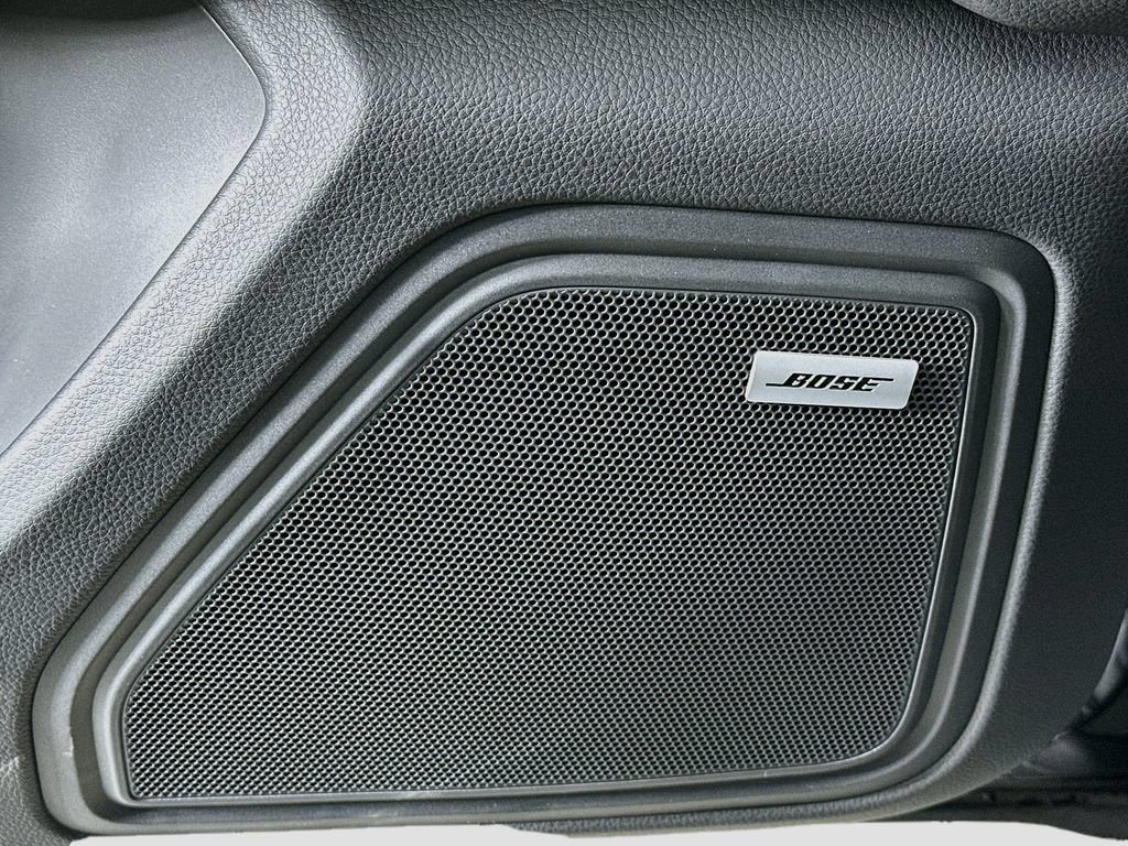 Certified 2026 Porsche Macan AWD/4WD image 21