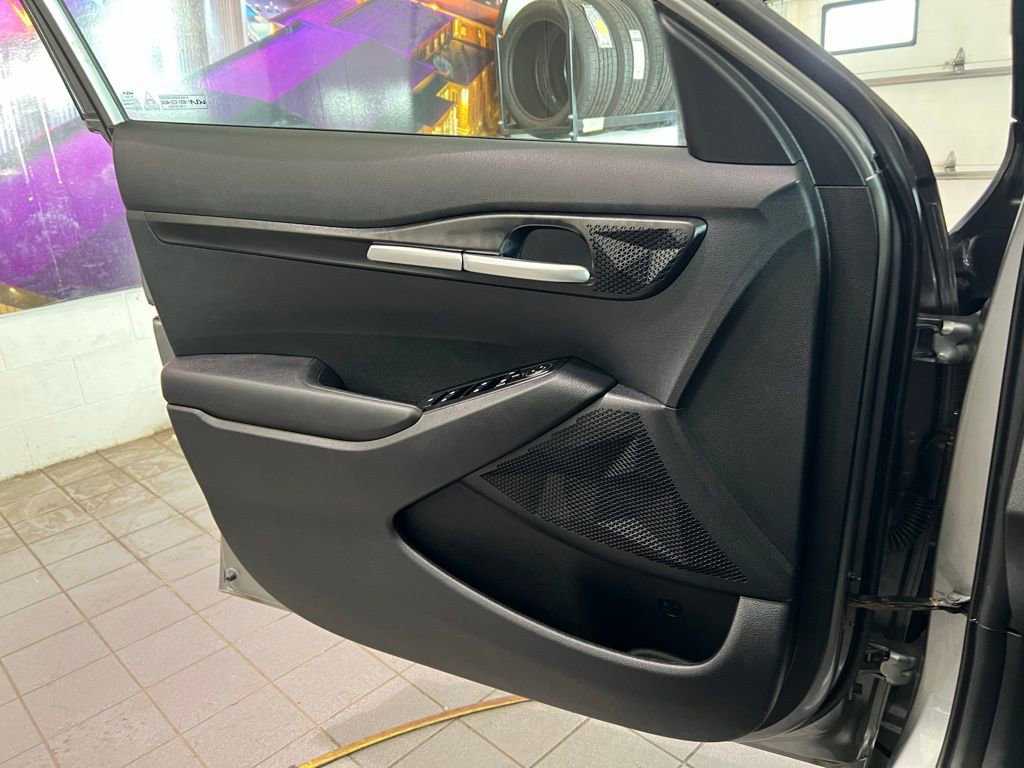 Used 2023 Kia Seltos LX AWD/4WD image 14