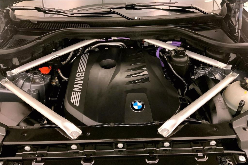 Certified 2026 BMW X5 xDrive40i AWD/4WD image 9