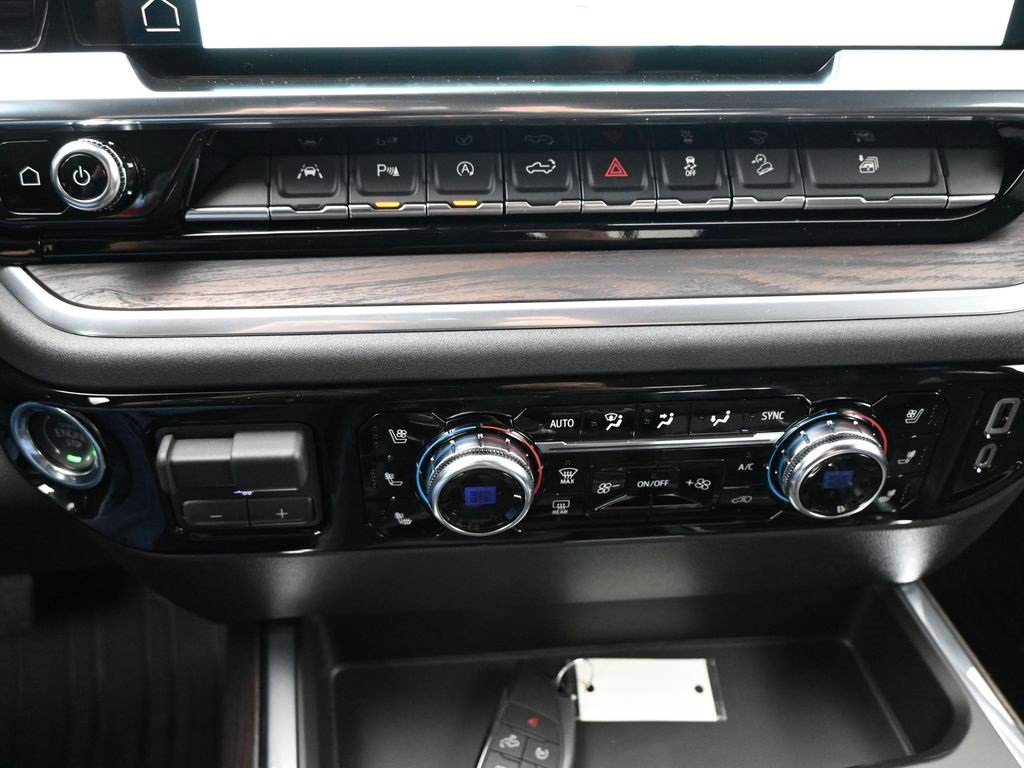 New 2026 GMC Sierra 1500 SLT w/ SLT Premium Plus Package image 18