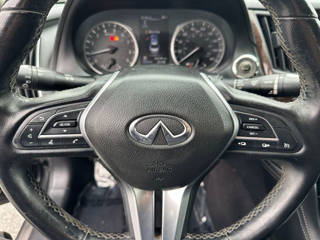 Used 2018 INFINITI Q50 Luxe w/ Essential Package (3.0T Luxe) image 28