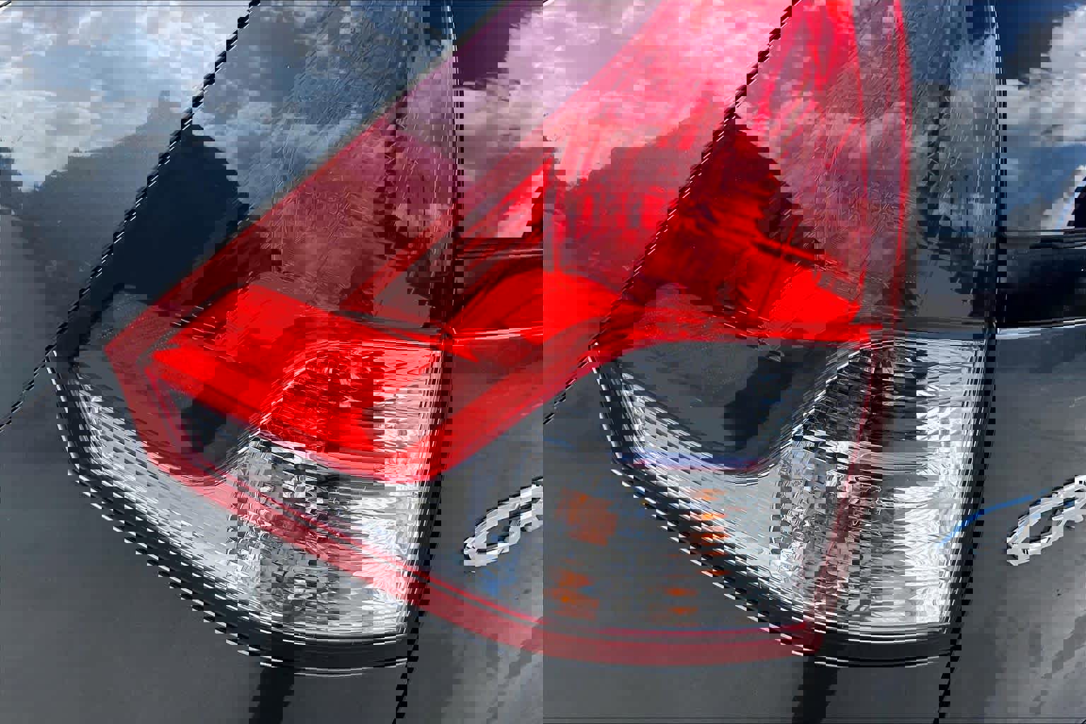 Used 2013 Honda CR-V LX image 29