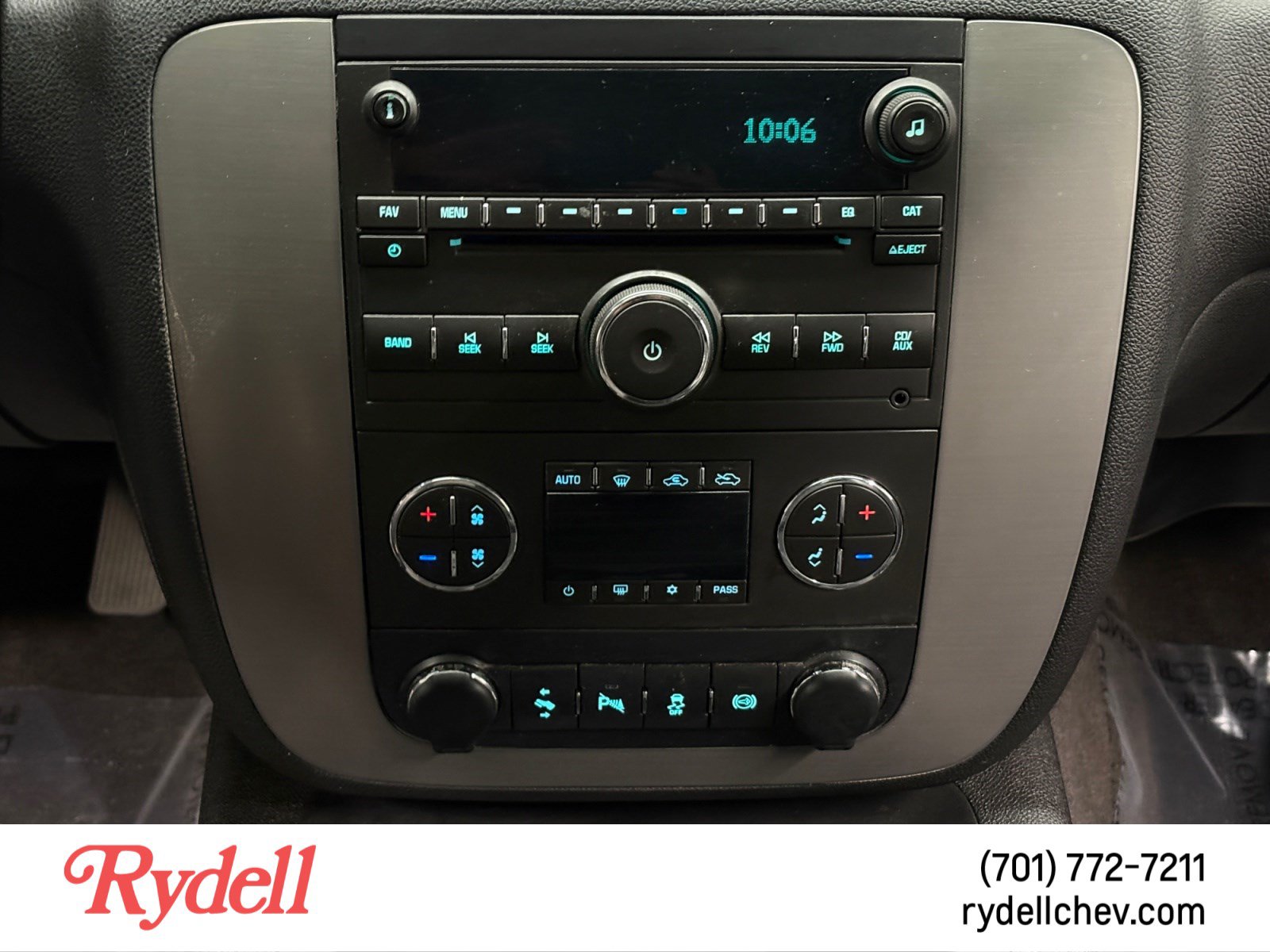 Used 2012 Chevrolet Silverado 2500 LTZ w/ LTZ Plus Package AWD/4WD image 20