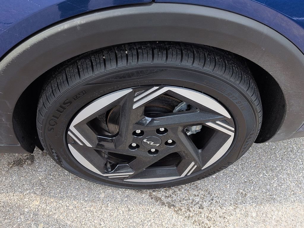 Certified 2025 Kia K4 EX image 10