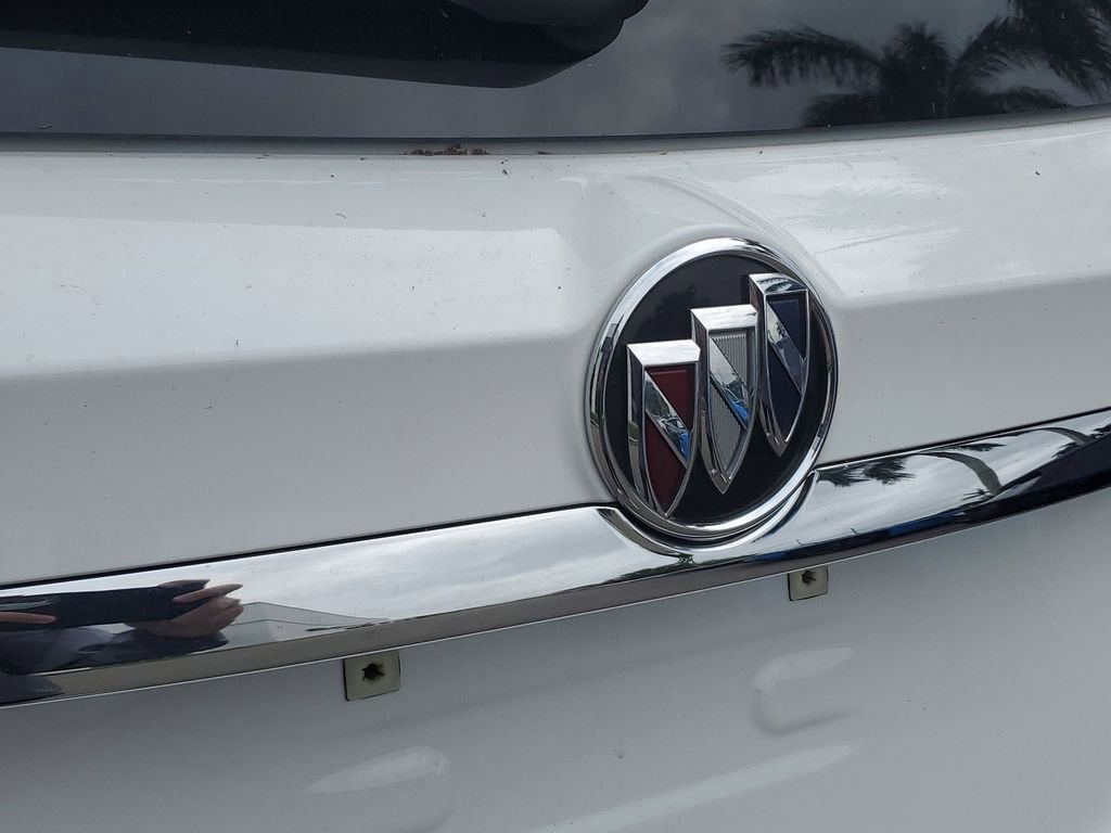 Certified 2022 Buick Encore Preferred w/ Safety Package image 28
