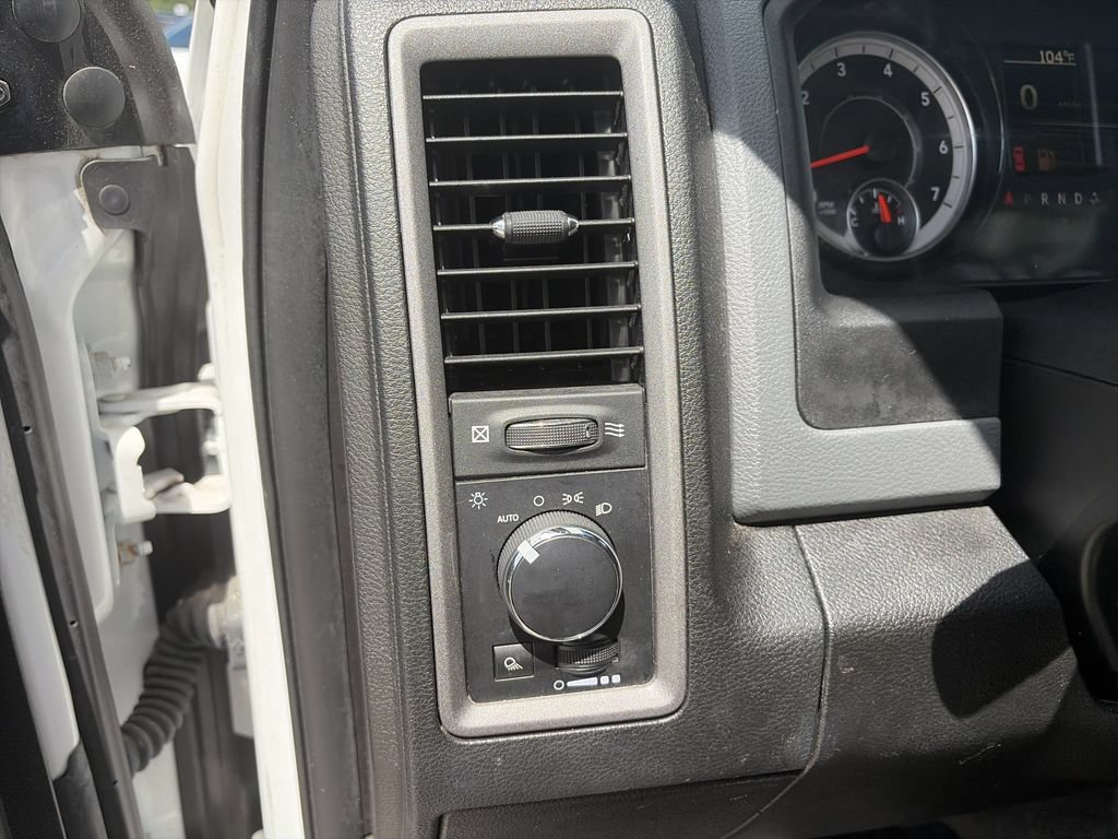 Used 2020 RAM 1500 Tradesman AWD/4WD image 20