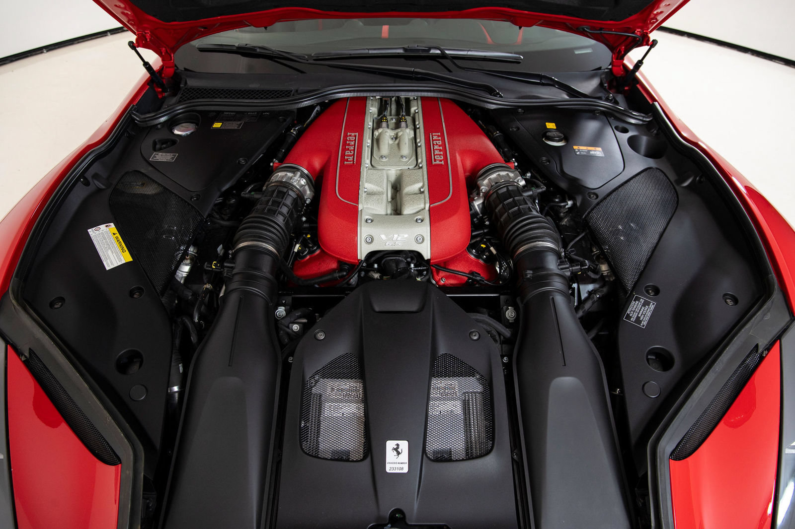Certified 2018 Ferrari 812 Superfast RWD image 29