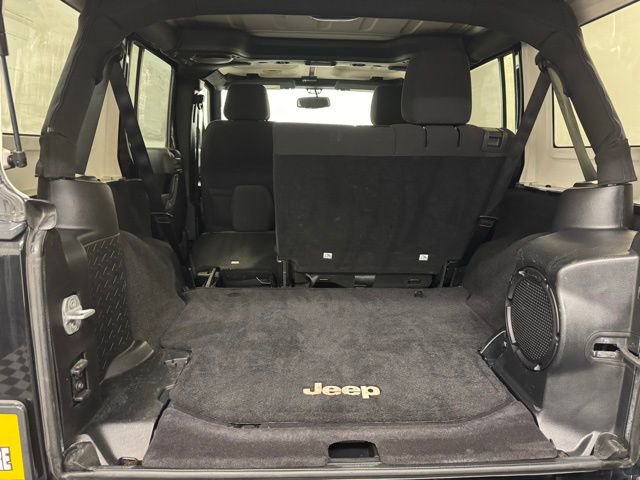 Used 2013 Jeep Wrangler Unlimited Sport image 27