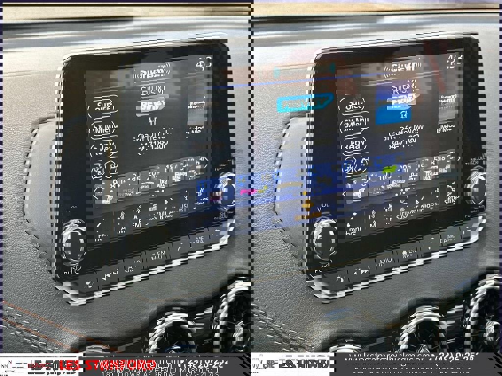 Used 2022 Nissan Sentra SR w/ SR Premium Package image 30