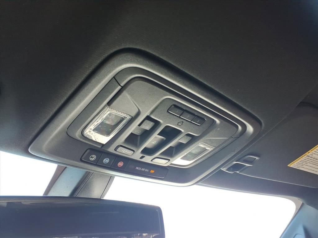 Used 2020 GMC Sierra 1500 AT4 w/ AT4 Premium Package image 30