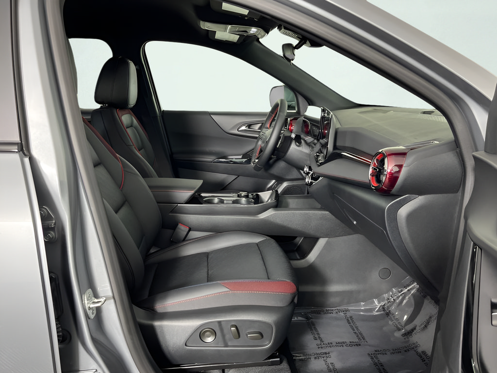 New 2026 Chevrolet Equinox RS w/ Convenience Package III AWD/4WD image 12