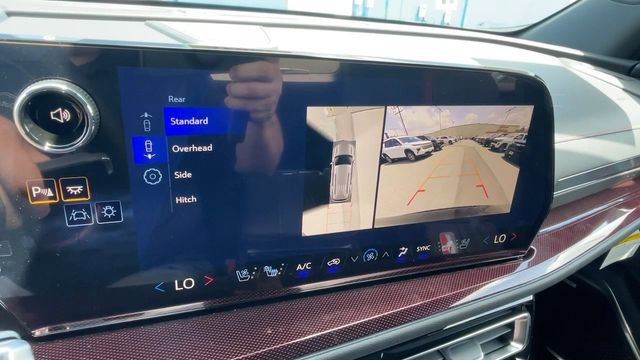 New 2026 Chevrolet Traverse RS w/ LPO, Floor Liner Package FWD image 20