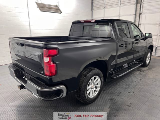 New 2026 Chevrolet Silverado 1500 LT w/ Z71 Off-Road Package AWD/4WD image 9