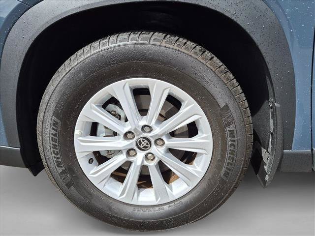 Used 2024 Toyota Grand Highlander AWD image 20