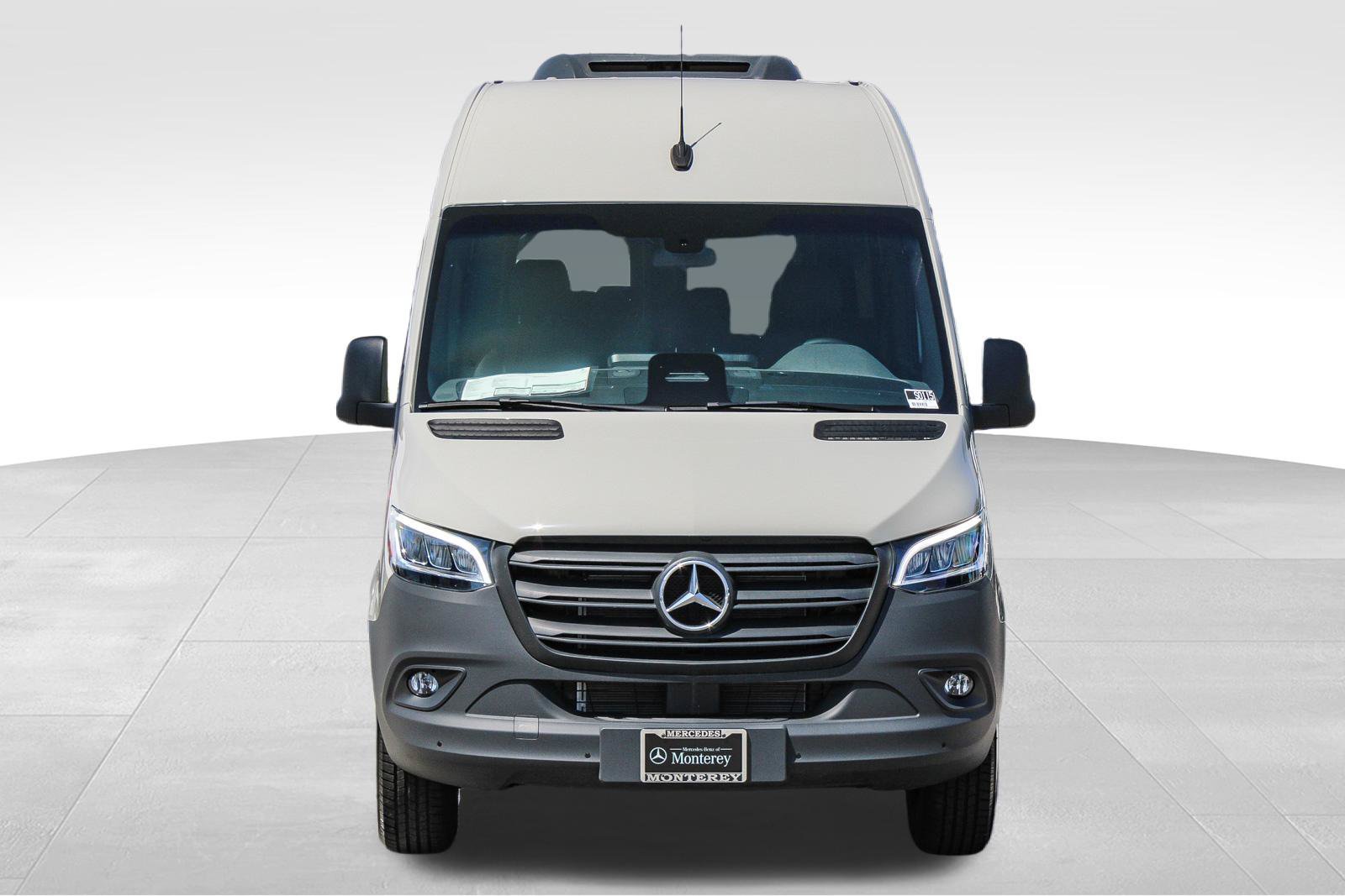 New 2025 Mercedes-Benz Sprinter 2500 image 2