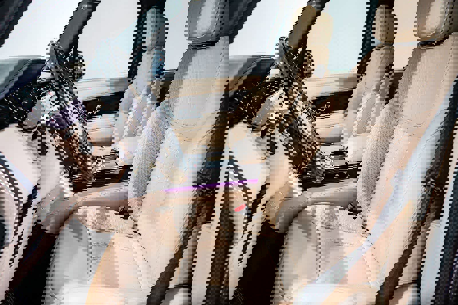 Used 2023 Land Rover Range Rover SE image 17