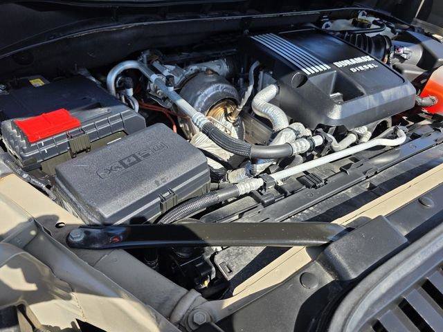 Certified 2023 Chevrolet Silverado 1500 LT Trail Boss w/ LPO, Dark Essentials Package AWD/4WD image 19