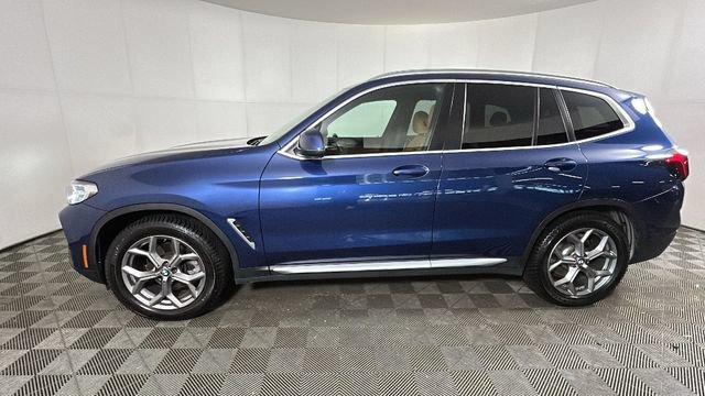 Used 2023 BMW X3 xDrive30i w/ Premium Package AWD/4WD video 5