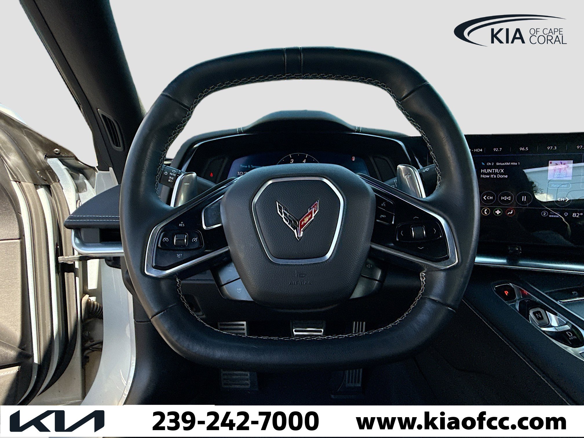 Used 2021 Chevrolet Corvette Stingray Convertible w/ 1LT image 34