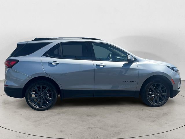Used 2023 Chevrolet Equinox RS w/ RS Leather Package AWD/4WD image 6