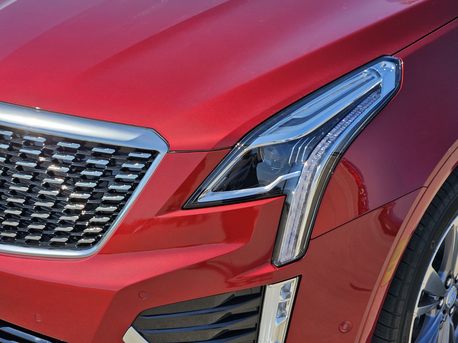 New 2026 Cadillac XT5 Premium Luxury w/ Driver Assist Package FWD image 5