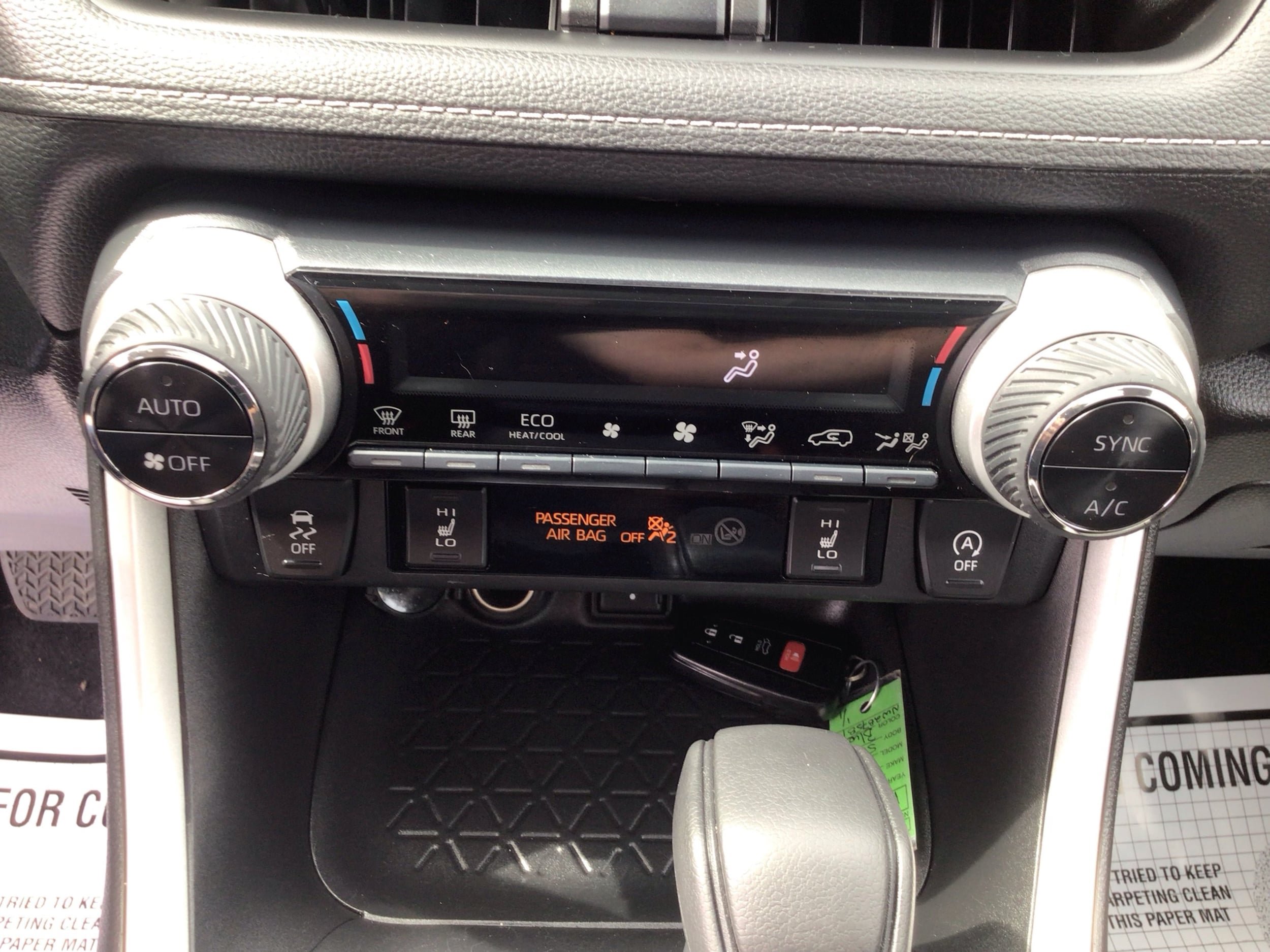 Used 2022 Toyota RAV4 XLE w/ Convenience Package AWD/4WD image 20