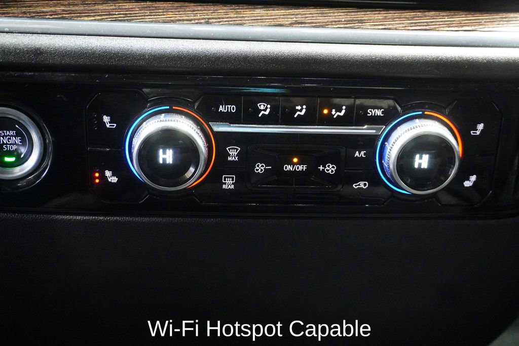 Used 2024 GMC Sierra 1500 SLE image 16