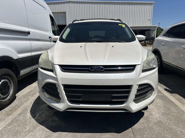 Used 2014 Ford Escape SE w/ Equipment Group 201A FWD image 2