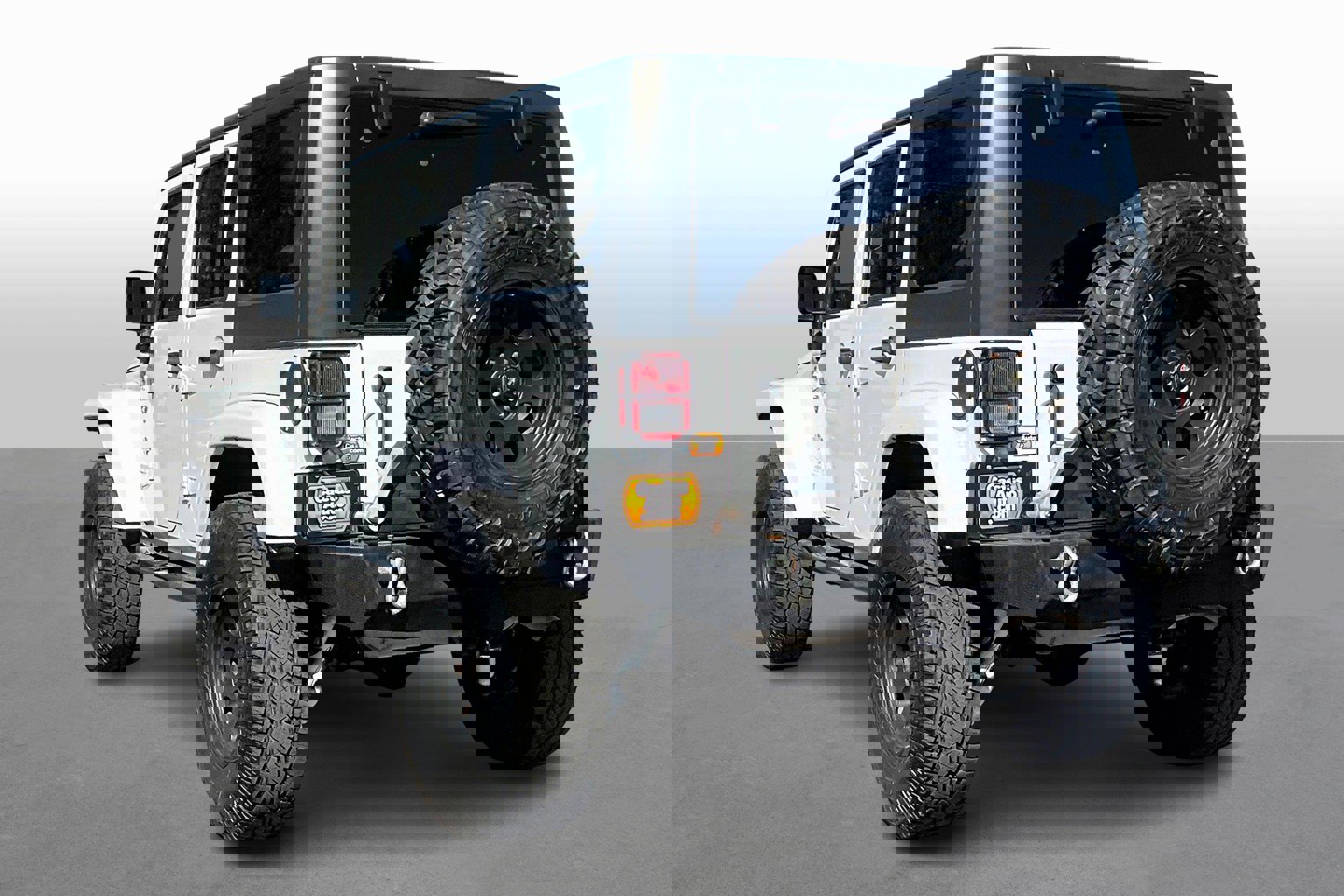 Used 2015 Jeep Wrangler Unlimited Sport image 11