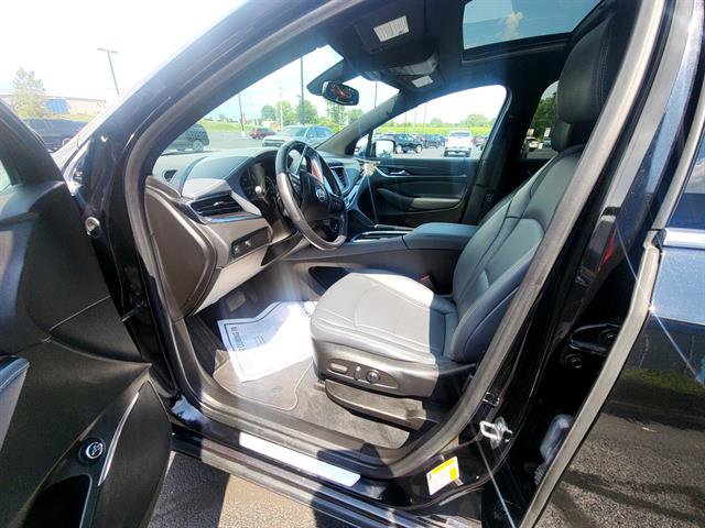 Used 2023 Buick Enclave Essence w/ Experience Buick Package image 18